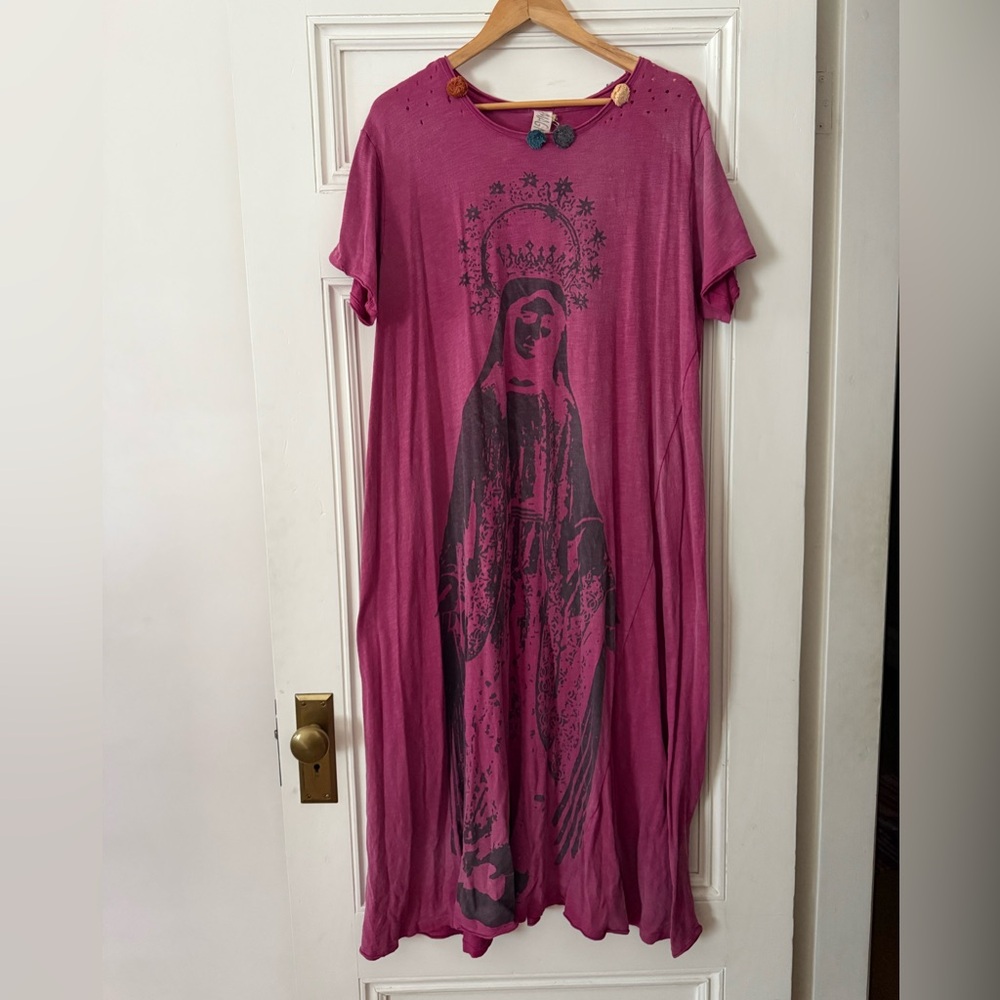 Magnolia Pearl Crown Of Our Lady Tee Dress